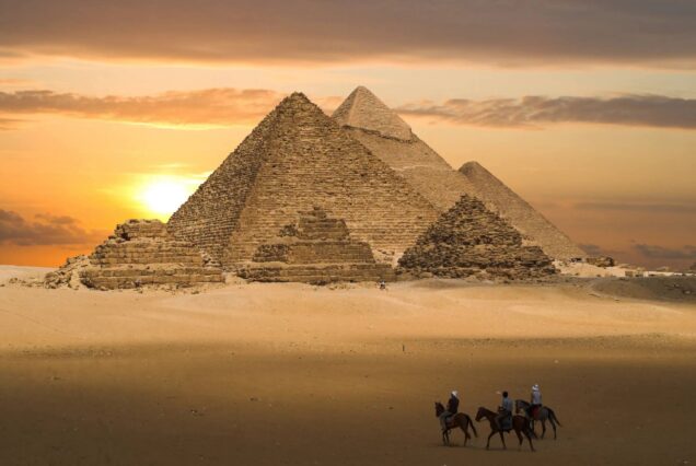 Giza pyramids & the sphinx + Grand Egyptian Museum (GEM)